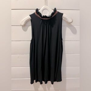 PEBBLE AND STONE Sleeveless Black Tunic with Fringed collar – Size M